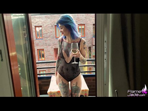 ❤️ విపరీతమైన అమ్మాయి గల్ప్‌తో చప్పరిస్తుంది మరియు ఓపెన్ స్కై కింద ఉద్రేకపూరితంగా ఫకింగ్ చేస్తోంది ❤❌ బ్యూటిఫుల్ పోర్న్ మా వద్ద